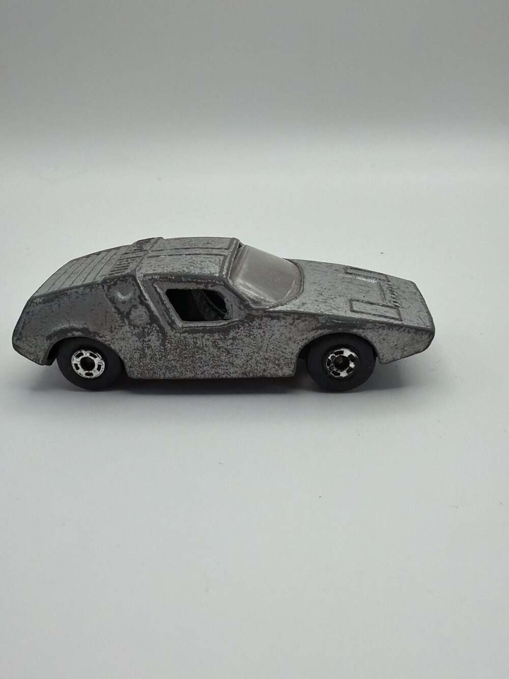 Matchbox Superfast Siva Spyder Diecast Toy Car